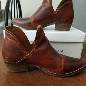 Steve Madden Western Bootie 8.5
